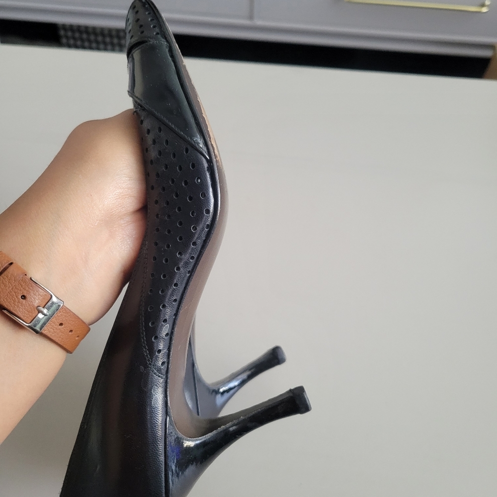 Stuart Weitzman Black Peep Toe Heels Women's Size 10 - Picture 9 of 11